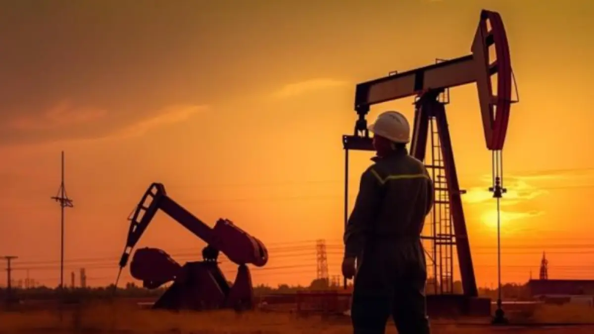 OPEC+ sepakat menaikkan batas produksi minyak 206.000 bph pada Mei 2026.