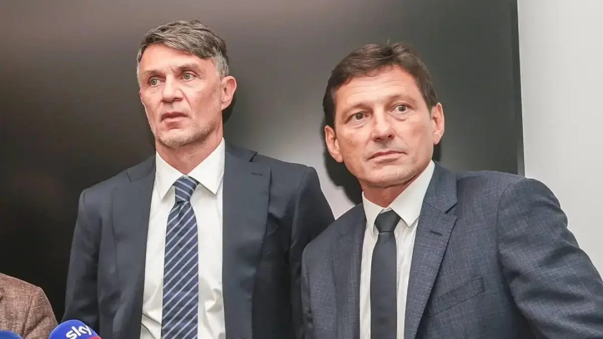 Legenda sepak bola Paolo Maldini dan Leonardo resmi mundur sebagai direktur teknis dan penasihat di Federasi Sepak Bola Italia pada Selasa (28/7/2026). 