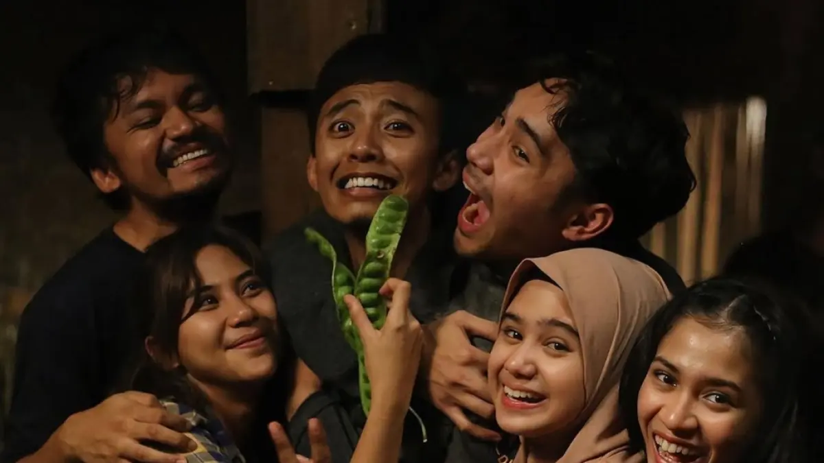Pemeran Film KKN di Desa Penari
Source : Instagram @kulturdomestik