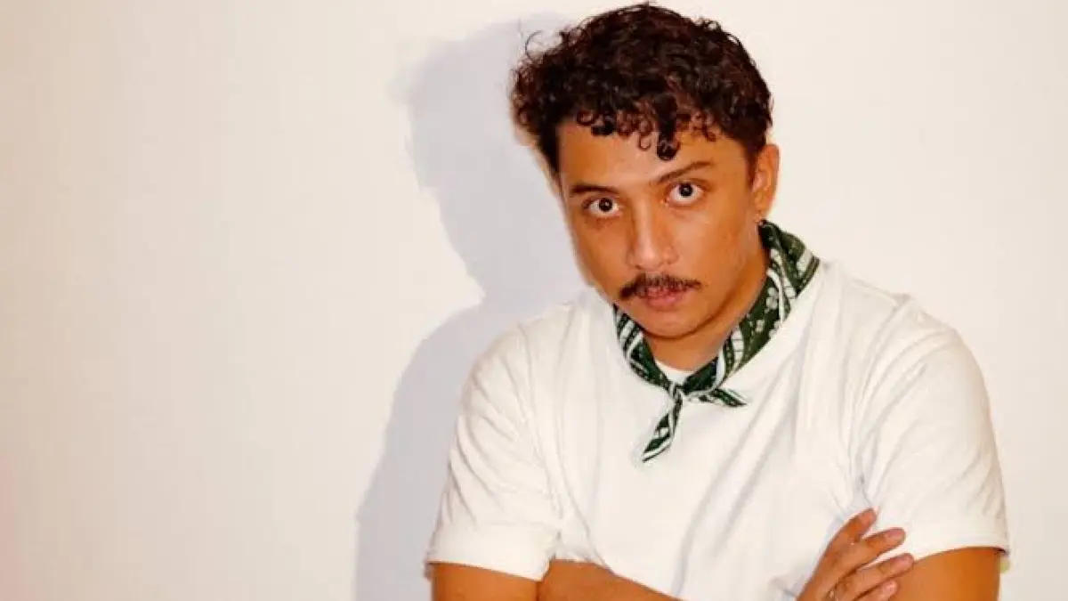 Potret Penyanyi Sal Priadi
