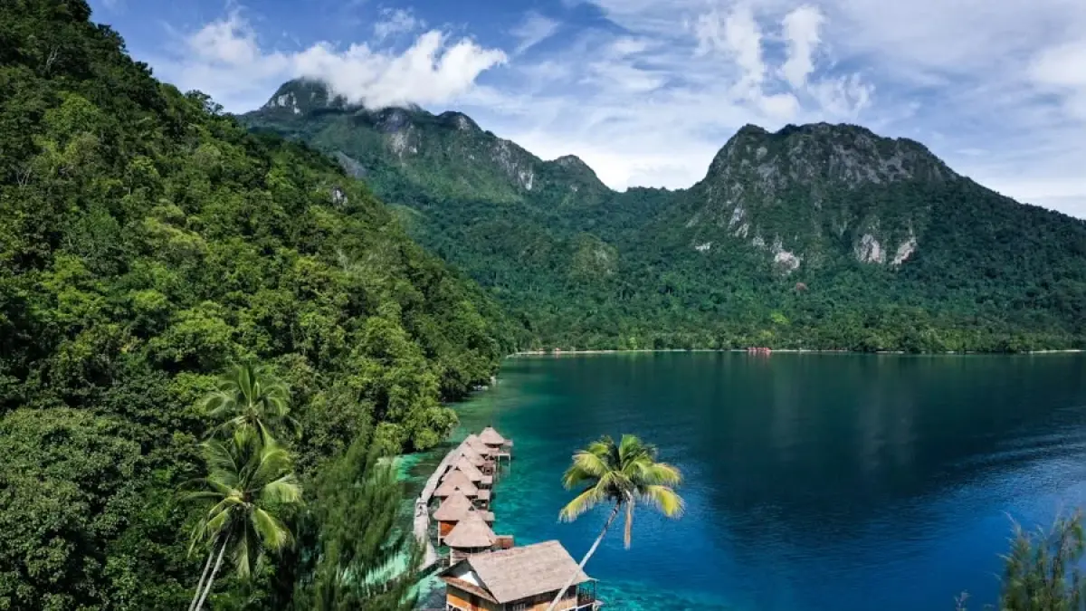 Source: The World Travel Guy