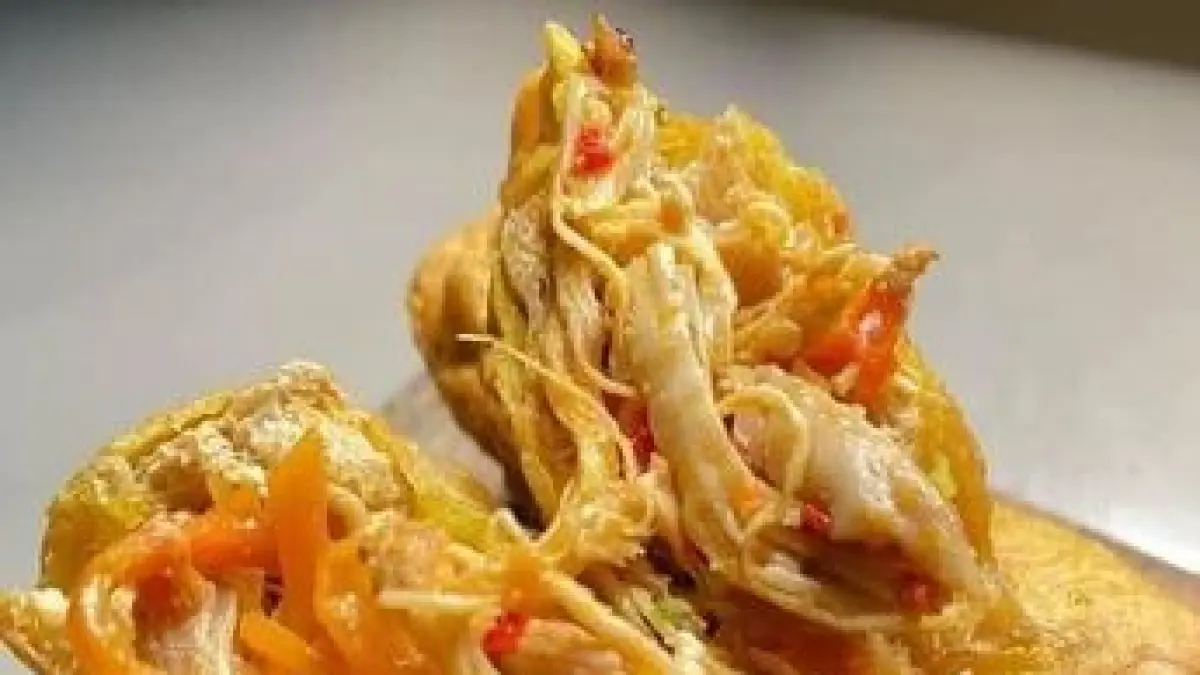 Tahu Mercon Isi Ayam Suwir @Pinterest by Heni
