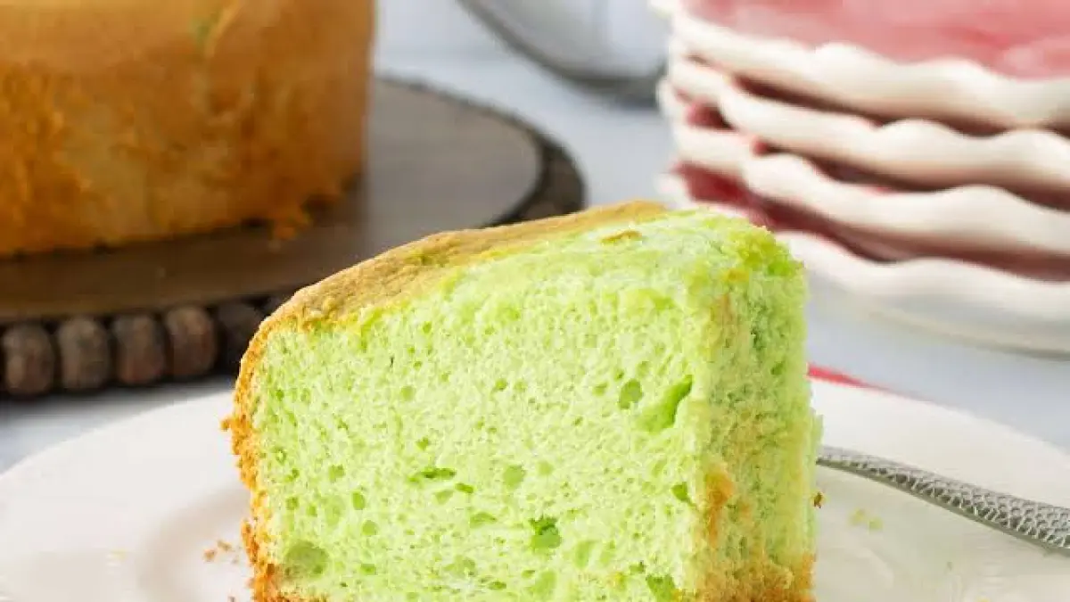 Chiffon Cake Pandan @Google by Allrecipes