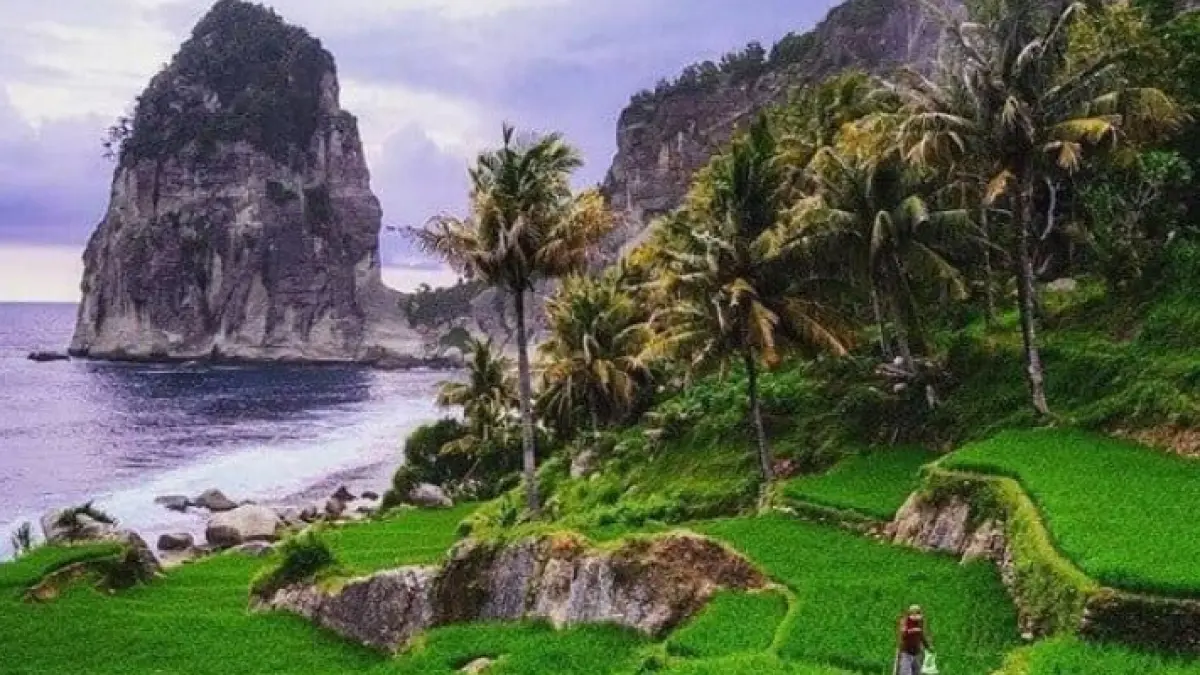 Pantai Pangasan Pacitan Jawa Timur @Google by Disway Jogja