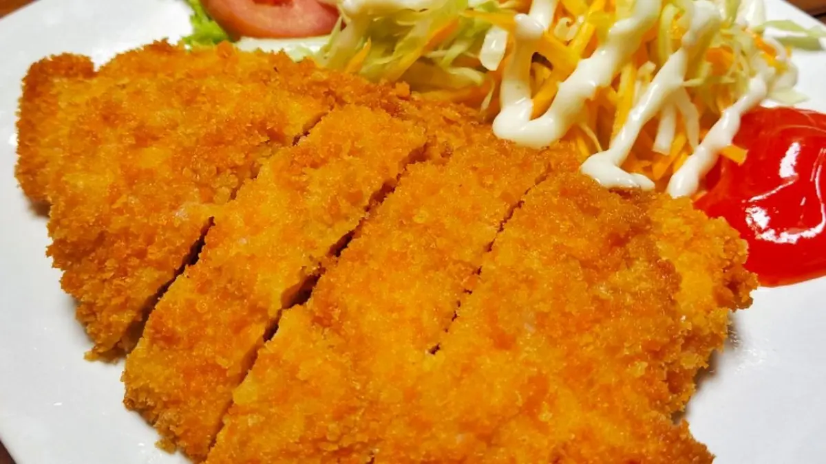 Chicken katsu 
Source : Cookpad