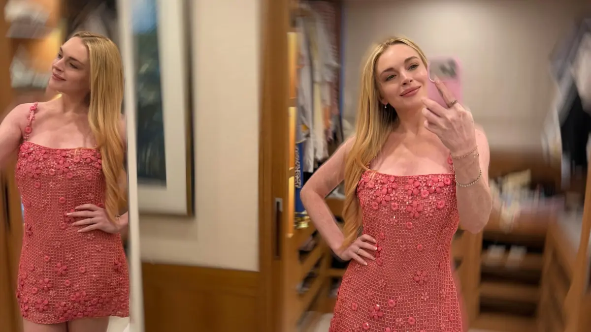 Gaun
Source : lindsaylohan