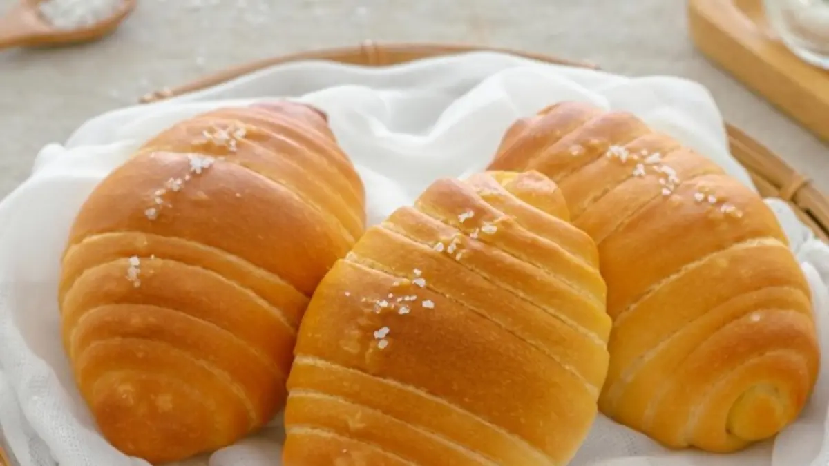Salt Bread Viral 2026, Ini Cara Membuatnya. Foto: Haibunda