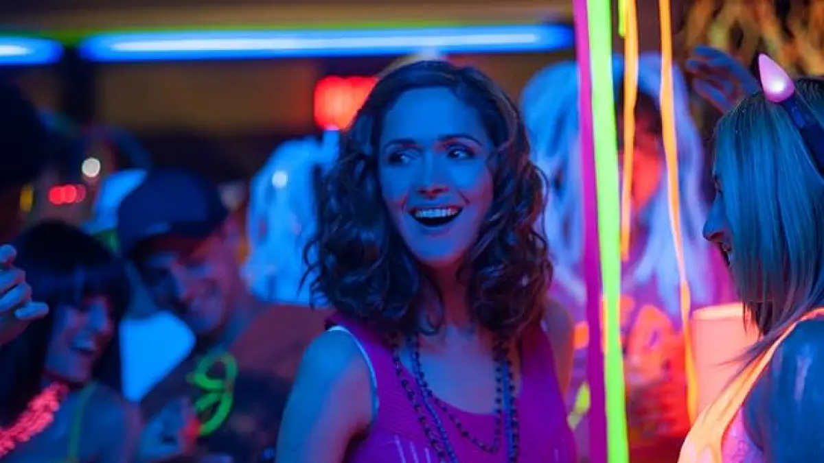 Pemeran Film Neighbors
Source: IMDb