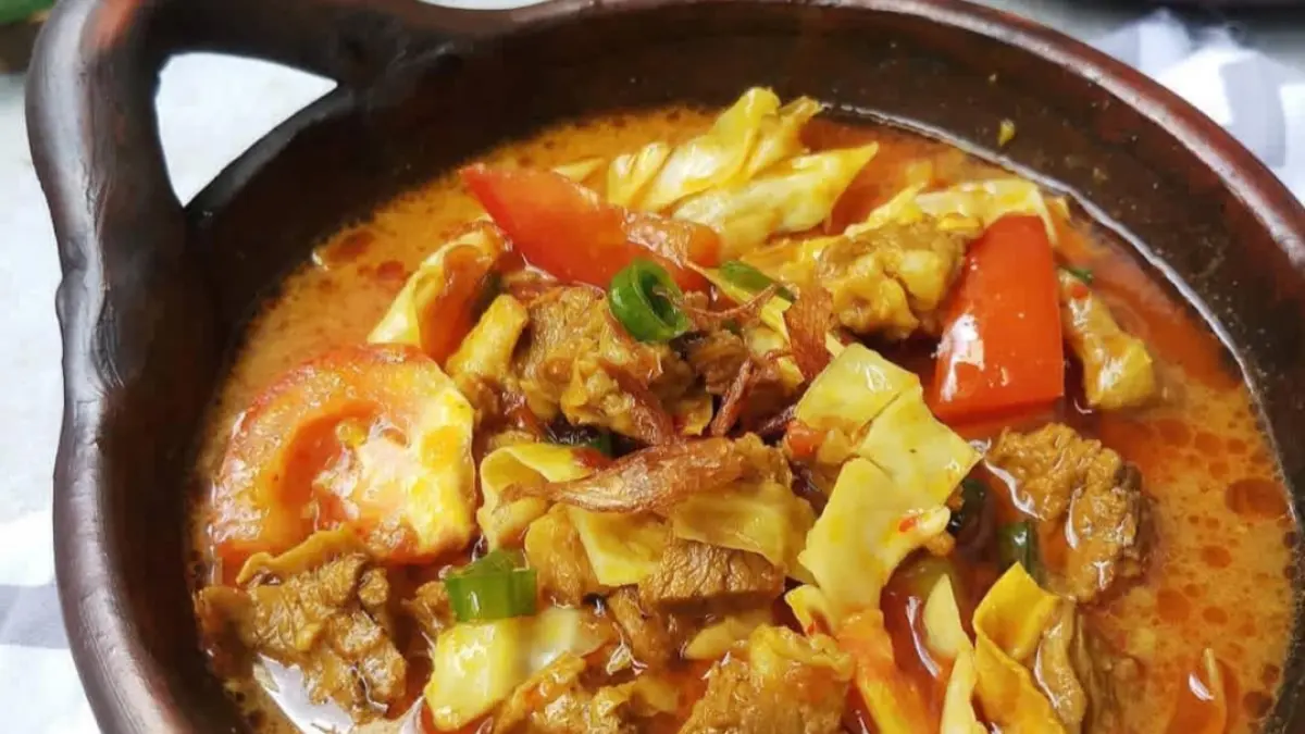 Tongseng Ayam Santan
Source : emakuindonesia