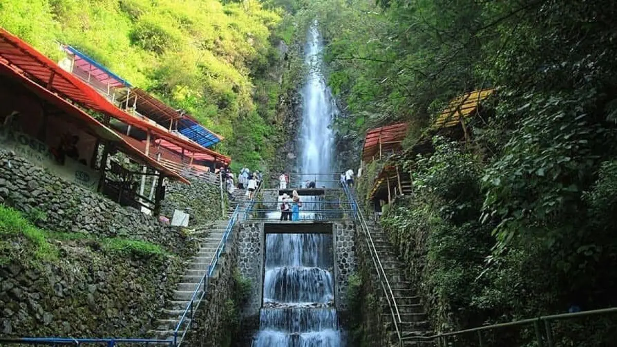 Air Terjun Tirtosari Sarangan @IDN Times