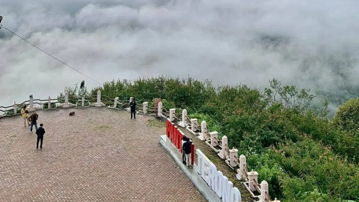 Wisata Pantan Terong Aceh Tengah, Negeri di Atas Awan dengan Panorama Danau Laut Tawar