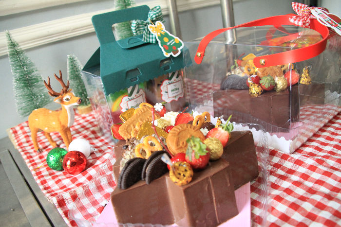 Puding pohon natal cocok dijadikan hampers untuk kerabat atau keluarga