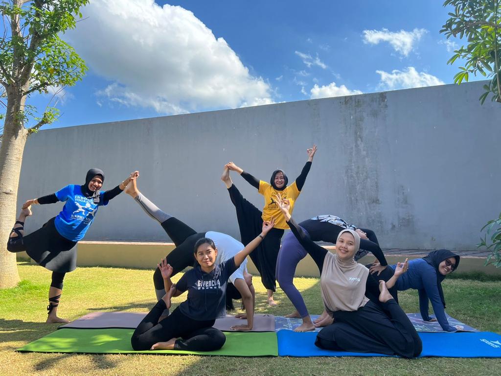 Senam Yoga (Foto : Dok Radar Jember)
