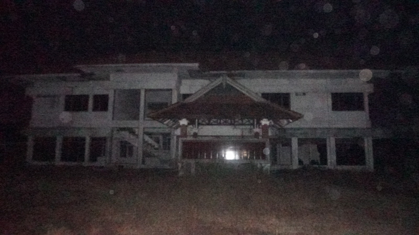 Bangunan rumah sakit tua terbengkalai (Dok Radar Jember)