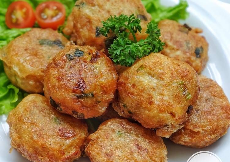 Perkedel kentang (Foto : Pinterest)