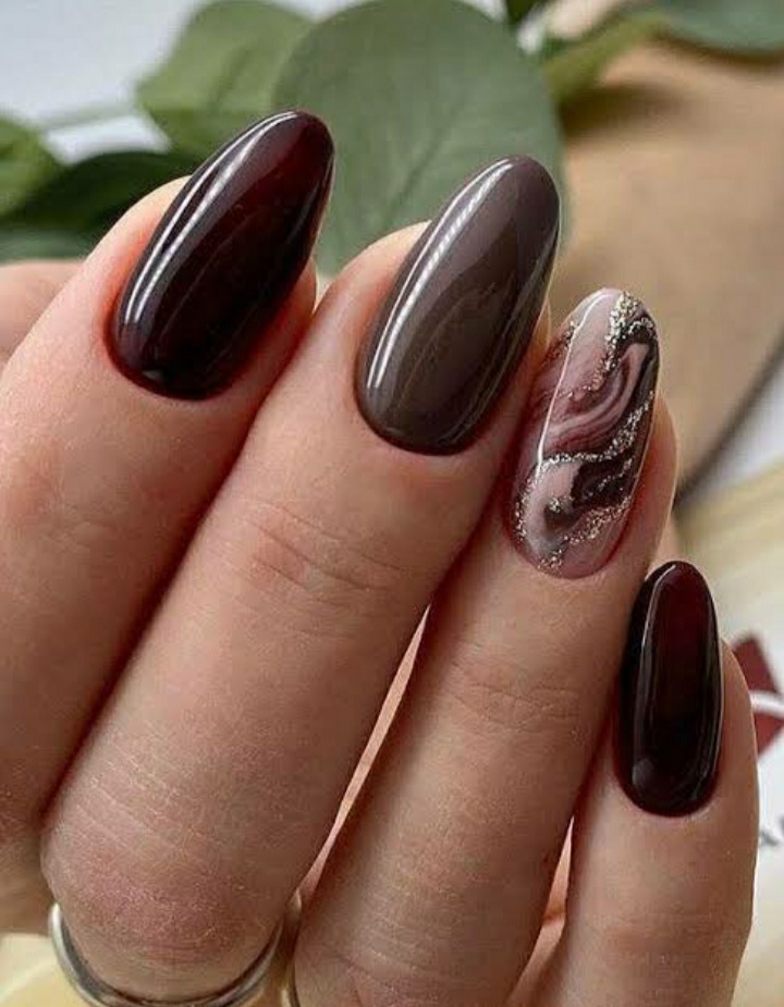 Ilustrasi nail art (Pinterest)