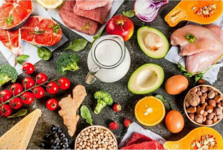 Ilustrasi makanan sehat (pinterest)