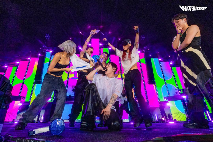 Zico (Instagram : waterbomb_official)