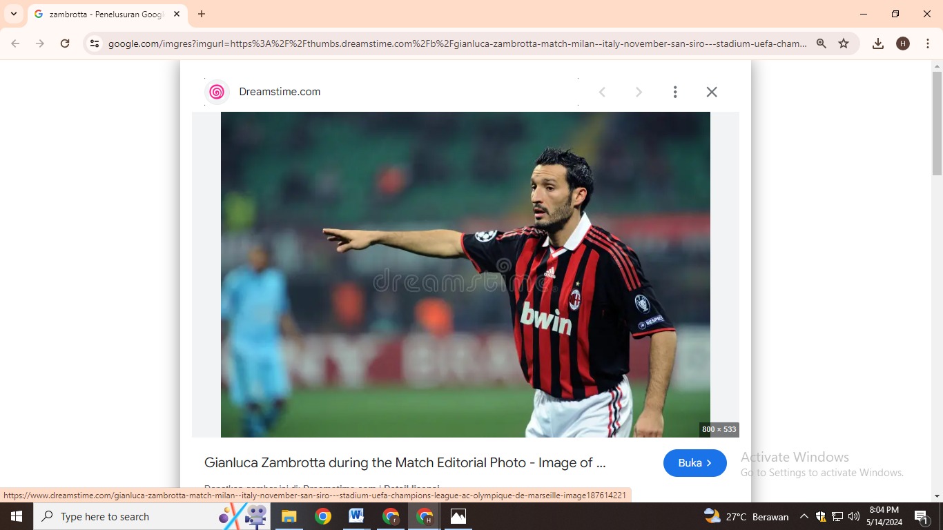 Zambrota saat berseragam AC Milan. Pemain yang pernah membela AC Milan, Juventus, hingga Barcelona tersebut adalah pernah menimbah ilmu di Como 1907