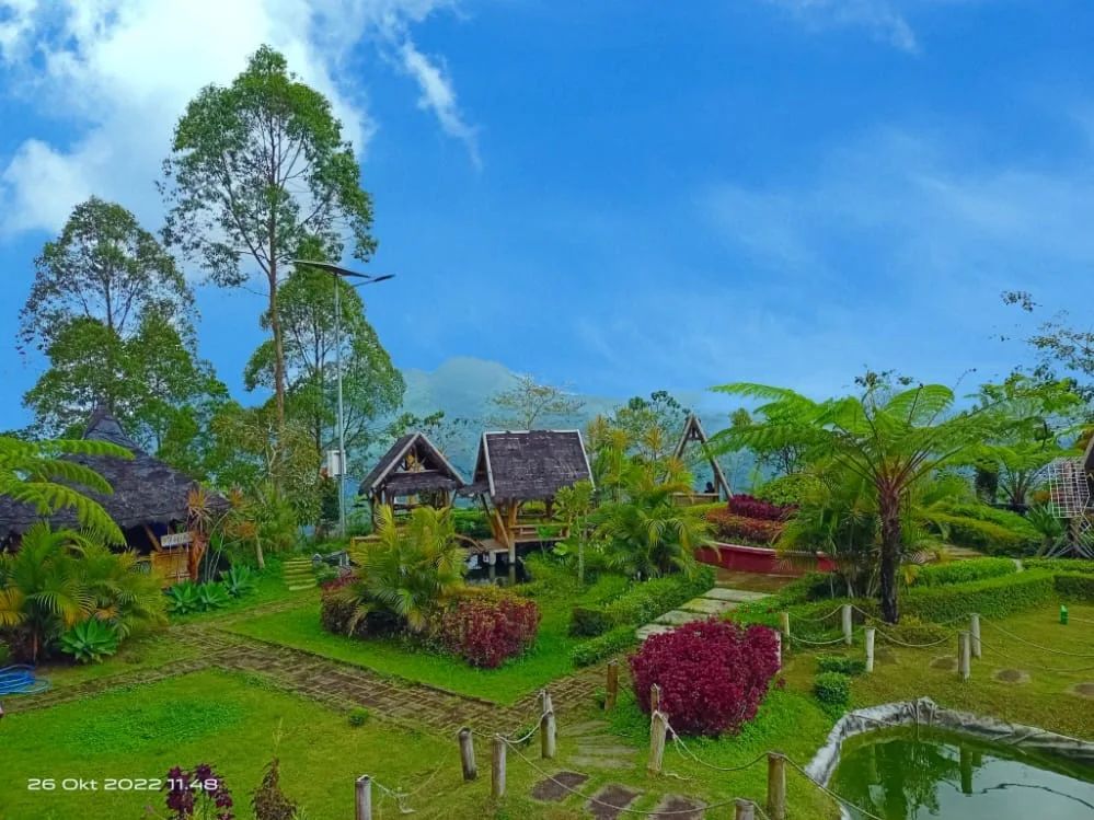 Bukit Nirwana (Instagram : bukitnirwanaofficial)