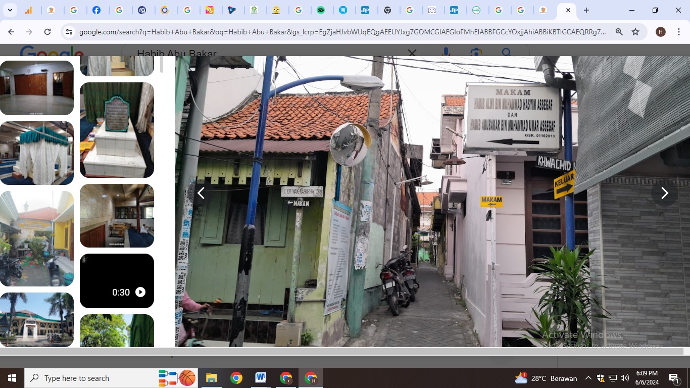 Petunjuk arah menuju Makam Habib Abu Bakar Gresik