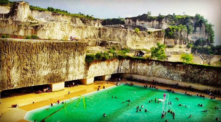 Bukit Jaddih Madura (Instagram pesonabukitjaddih)