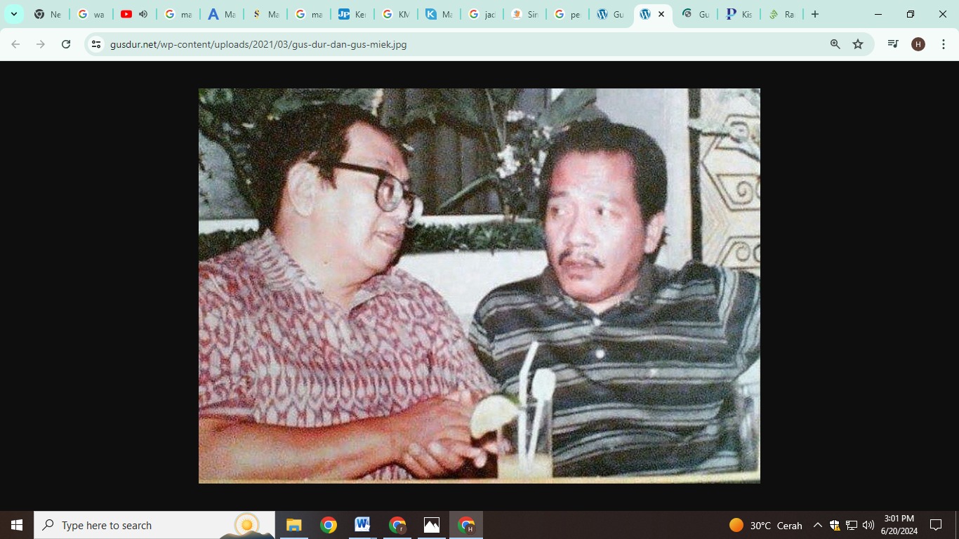 Semasa hidupnya Gus Dur bercengkramah dengan Gus Miek