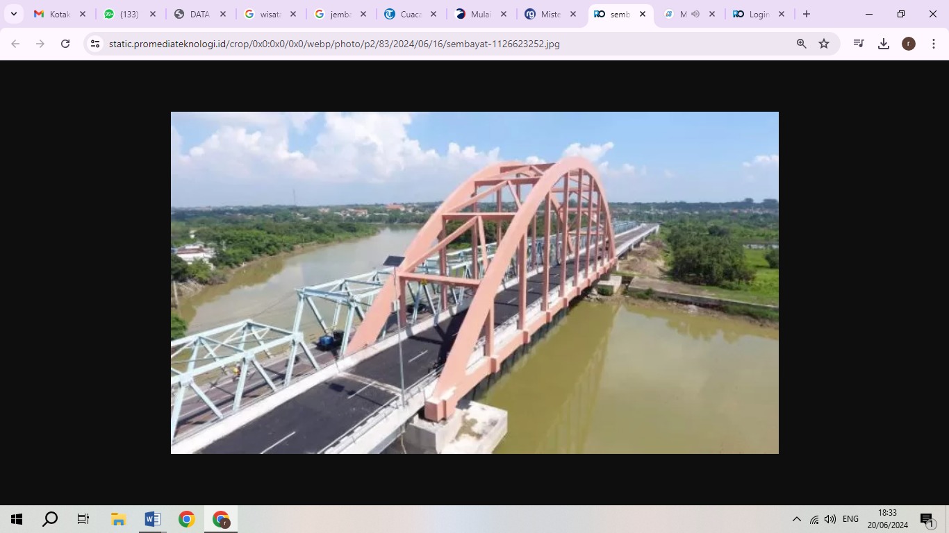 MISTERI: Jembatan Sembayat di Manyar Gresik ini seringkali menjadi tempat bunuh diri (Hany Radar Gresik)