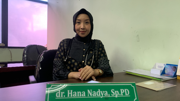dr Hana Nadya SpPD Dokter Spesialis Penyakit Dalam RSD dr Soebandi Jember