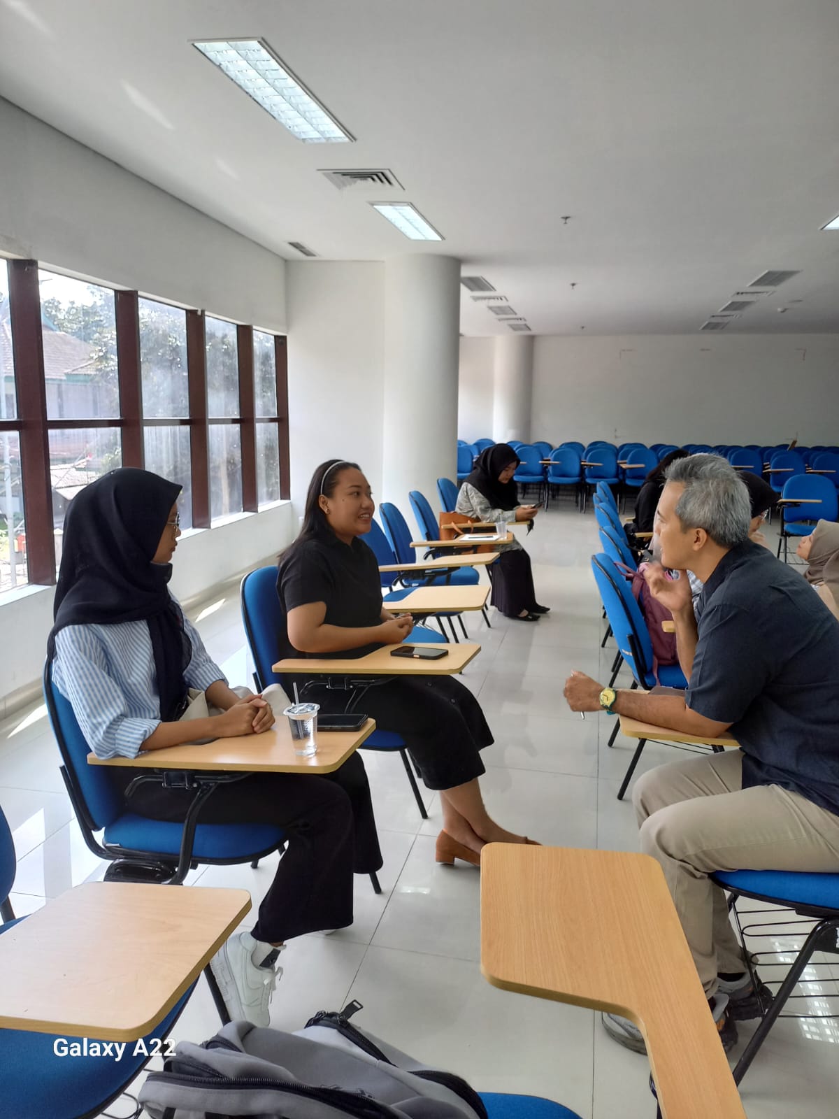 Mahasiswa FISIP Unej berdiskusi tentang pentingnya etika dalam melakukan penelitian yang melibatkan anak