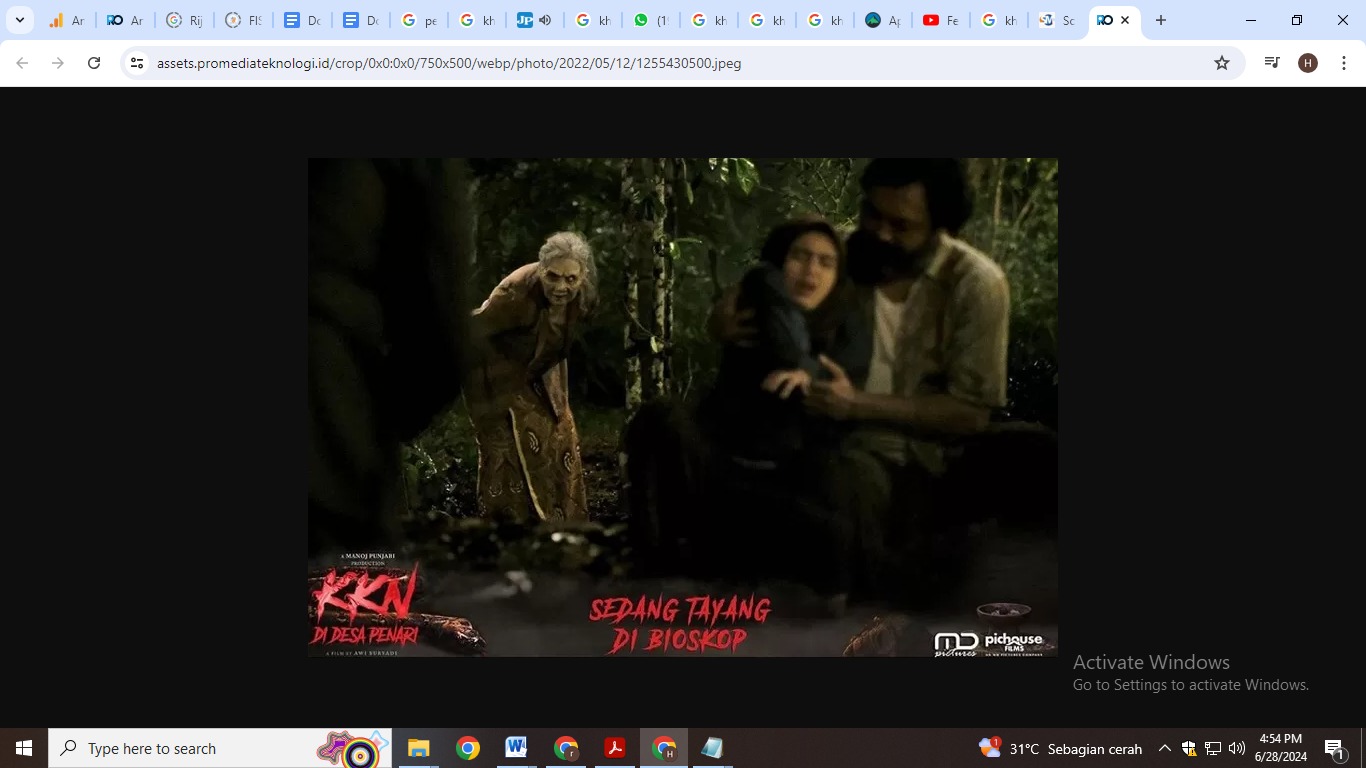 Ilustrasi Mbah Dok khodam Nur di film KKN di Desa Penari. Dia disegani Badarawuhi sehingga Nur tidak diganggu Badarawuhi (Instagram @kknmovie)