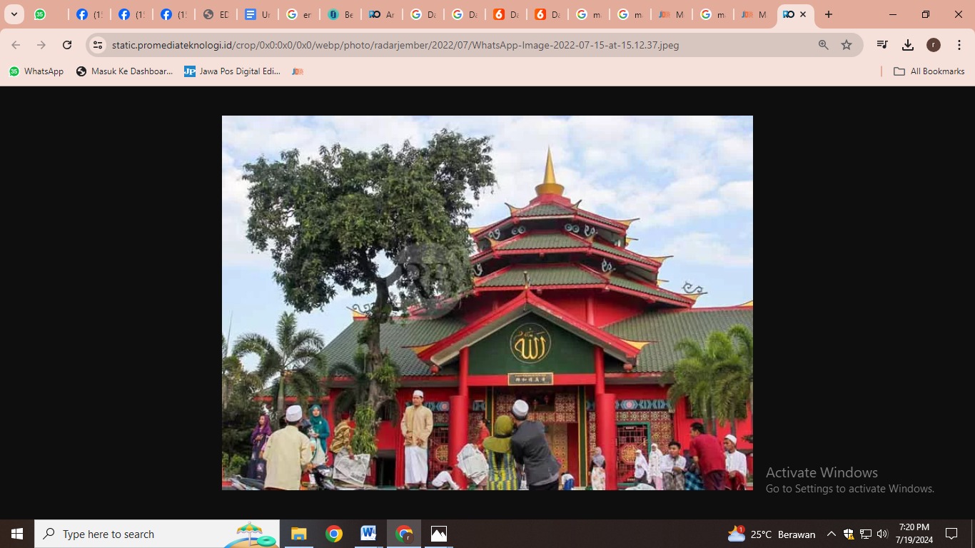 Masjid Cengho yang ada di Jember (foto: RadarJember)