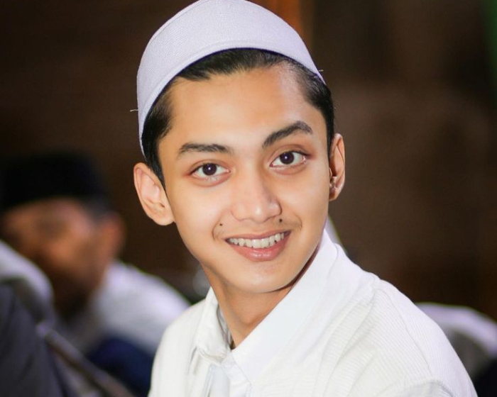 Gus Azmi (Sumber foto: Pinterest)
