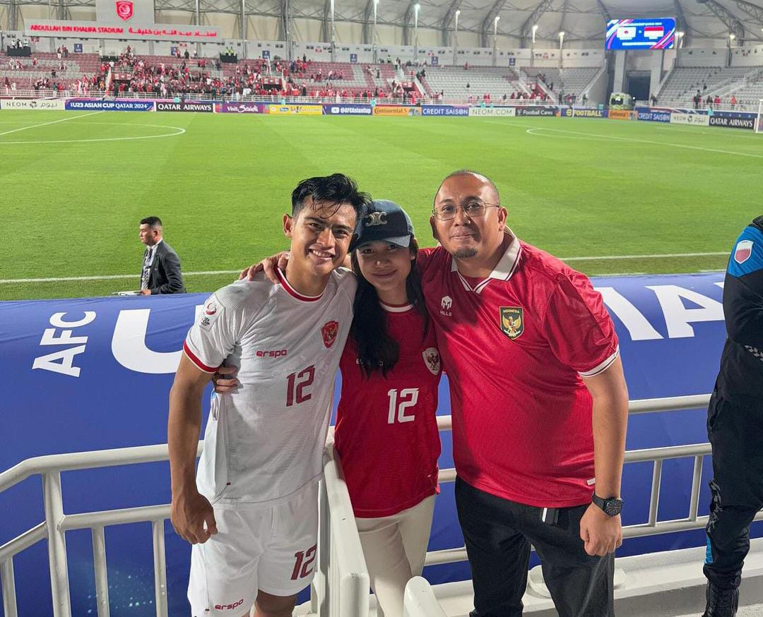 Potret Andre Rosiade, Pratama Arhan, dan Azizah Salsha. Foto: Instagram @andre_rosiade