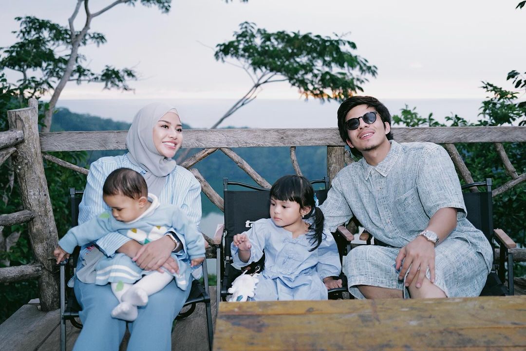 Keluarga Atta Halilintar. Foto: Instagram @attahalilintar