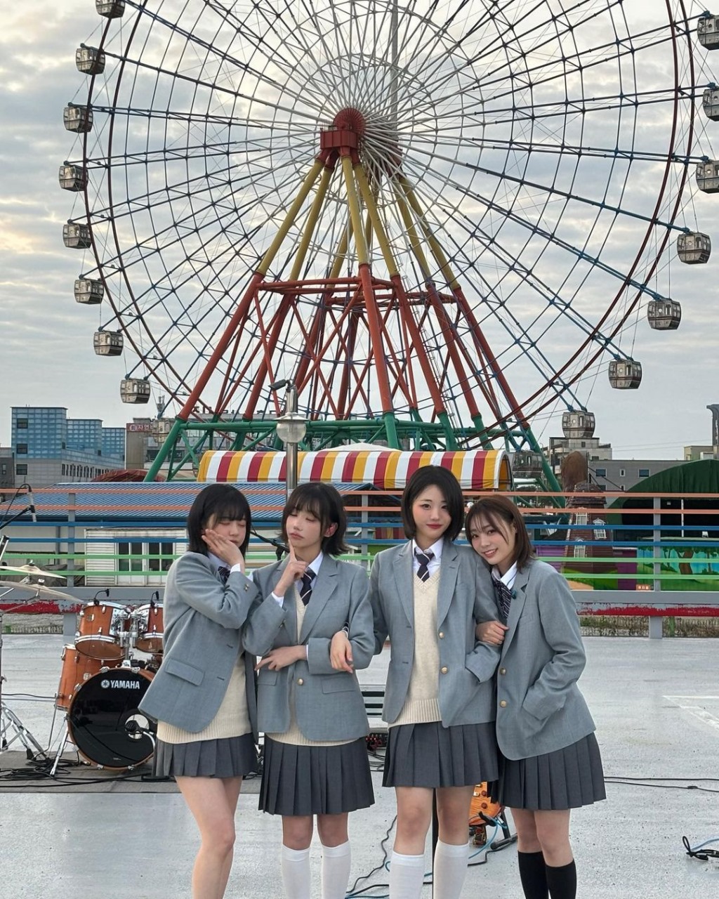 Band Korea QWER (instagram @qwerband_official)