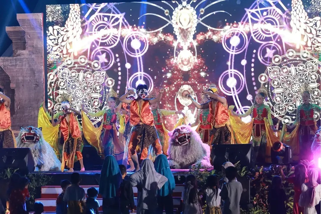 Festival Rawat Budaya yang Diselenggarakan di Alun-Alun Kota Kraksaan, Kabupaten Probolinggo, (intagram resmi endlessprobolinggo)