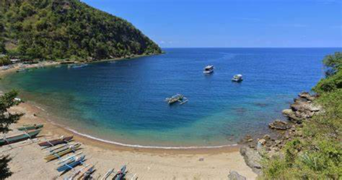 Pantai Olele di Gorontalo (liburdulu.com)
