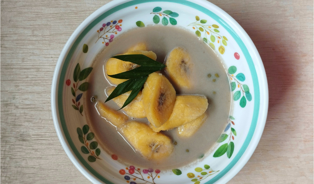 Kolak pisang menu takjil puasa ramadan (Canva)