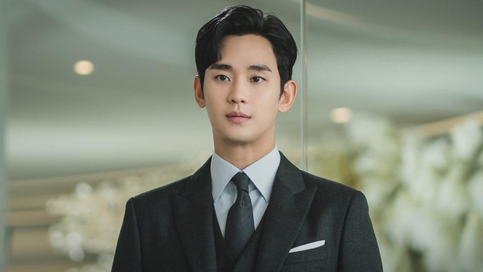 Aktor Korea Kim Soo Hyun diboikot buntu dari kasus meninggalnya Kim Saeron (Instagram)