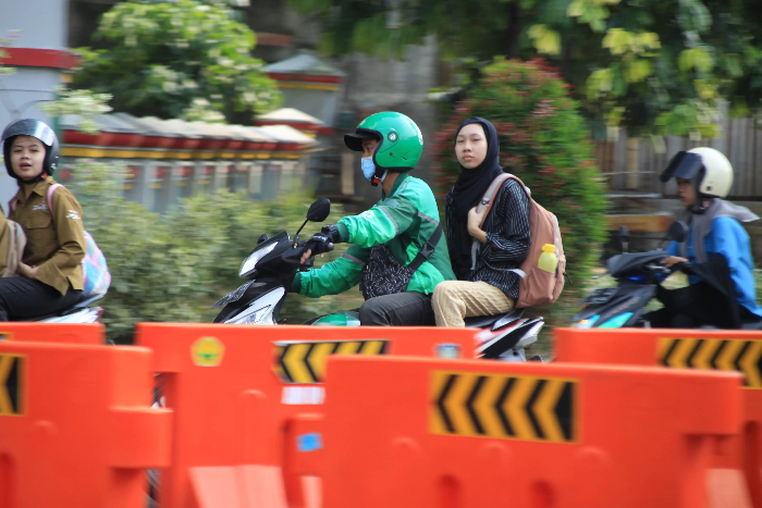 Pengemudi ojek online (Djalu/Radar Jember)