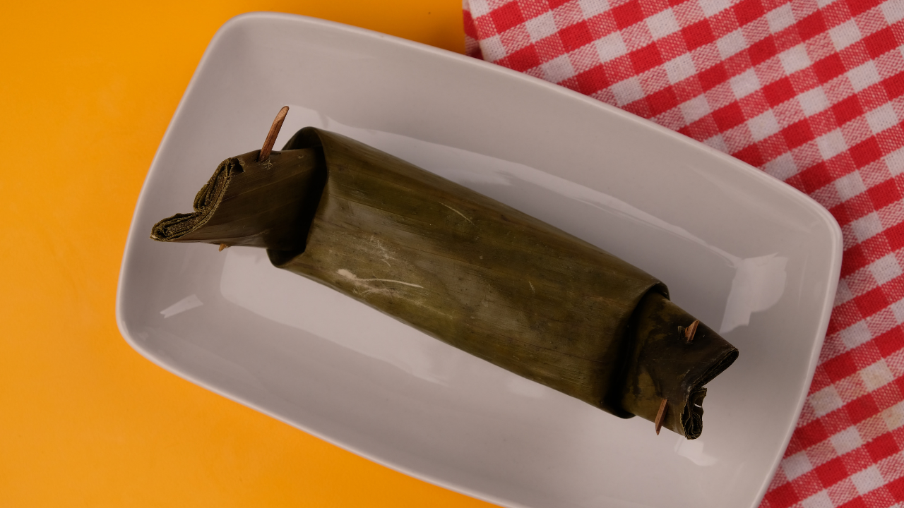 Lontong (Canva)