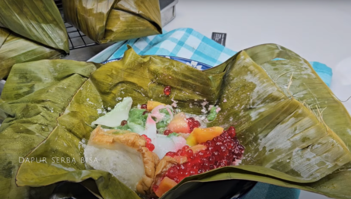 Bongko Kopyor hidangan khas Gresik dengan cita rasa manis dan gurih (YouTube/ Dapur Serba Bisa)