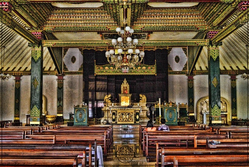 Gereja Hati Kudus Yesus &ndash; Ganjuran, Yogyakarta