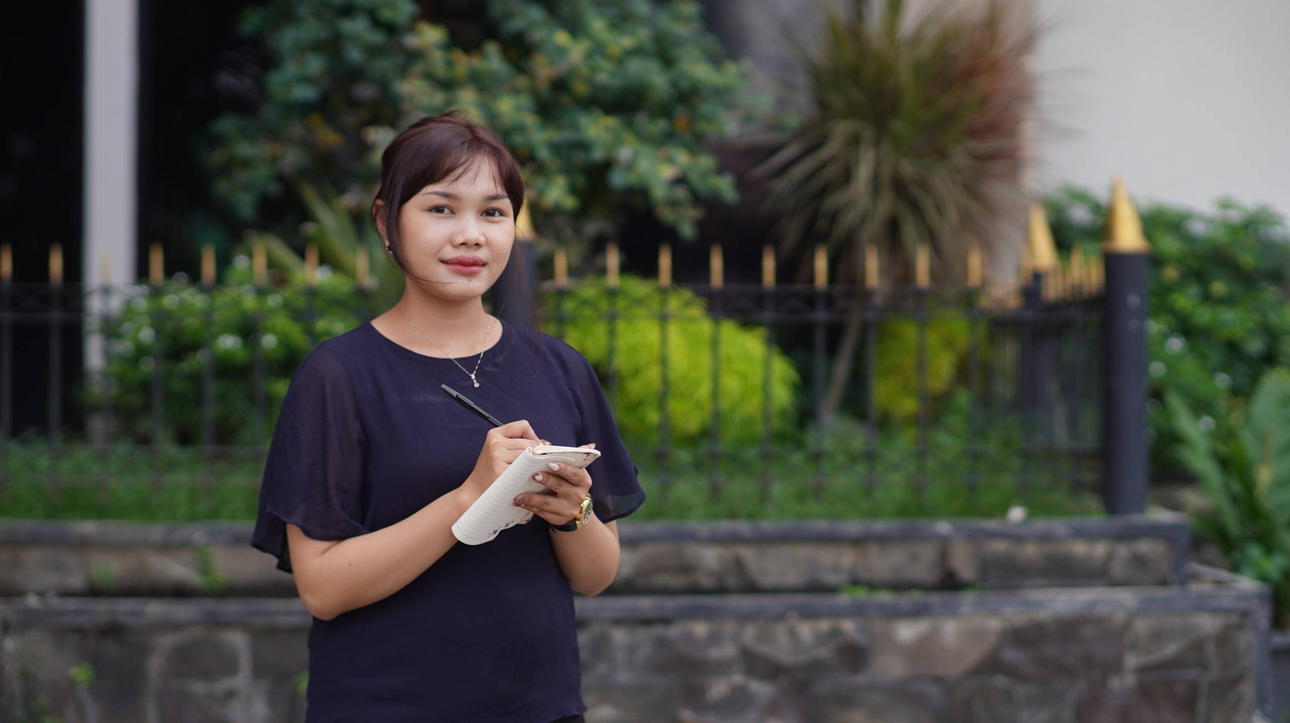 Leni Maulita