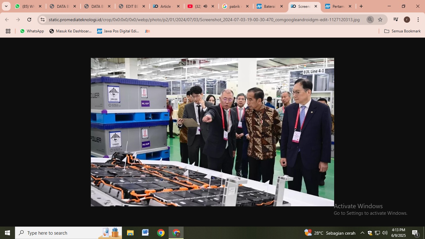 Peresmikan pabrik baterai mobil listrik Hyundai di Karawang, Jawa Barat yang pada waktu itu dihadiri oleh Presiden RI sebelumnya yaitu Joko Widodo (Istimewa /jawapos.com)