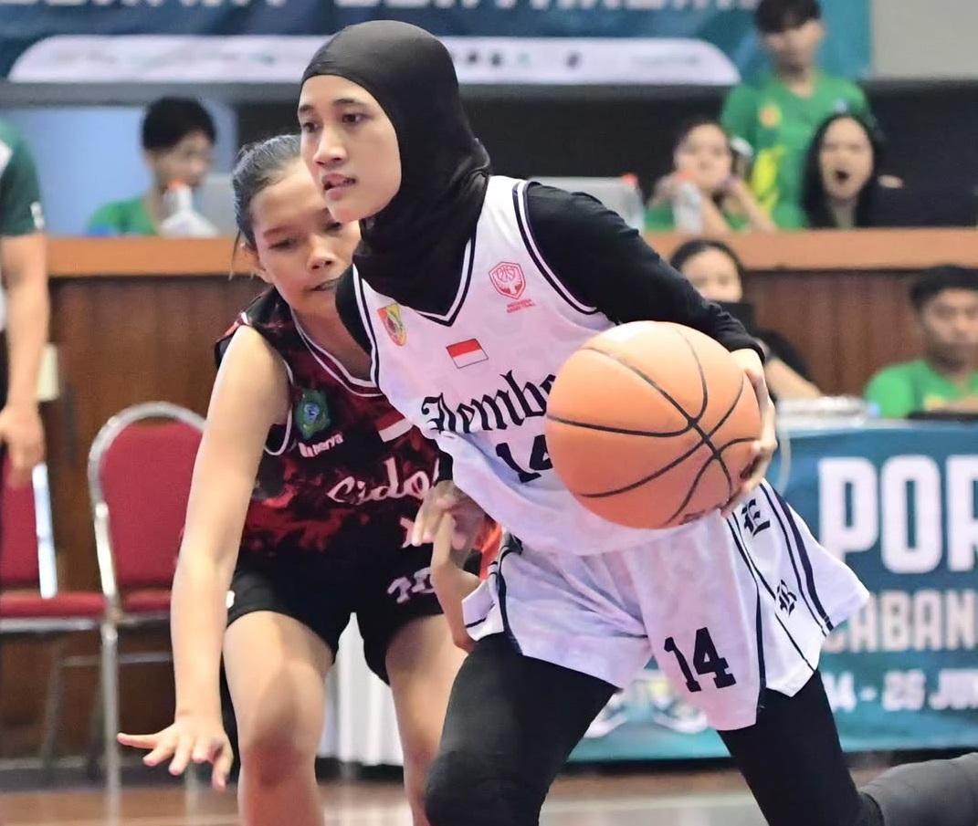Perebutan medali perunggu basket putri 5x5 antara Jember vs Sidoarjo. Jember gagal meraih medali perunggu Porprov Jatim IX 2025.