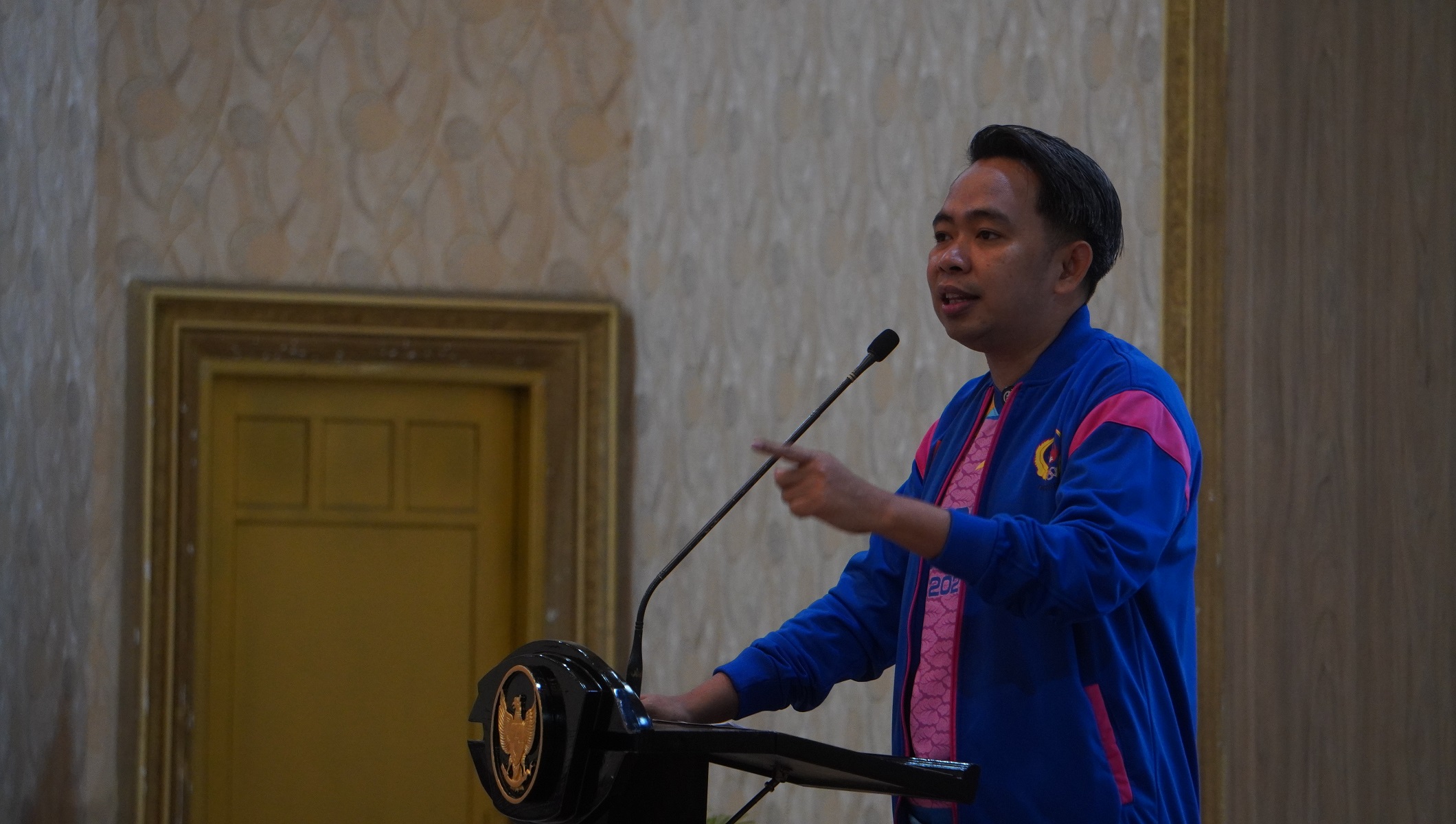Bupati Jember Gus Fawait menyampaikan bonus atlet Porprov yang meraih medali emas sebesar Rp 50 juta. Bagi para juara juga dapat beasiswa kuliah.