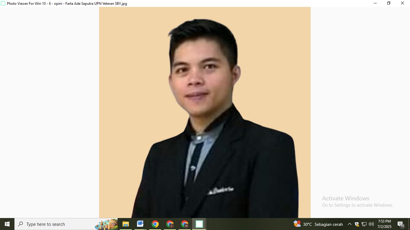 Farta Ade Dosen Pariwisata UPN Veteran Jatim