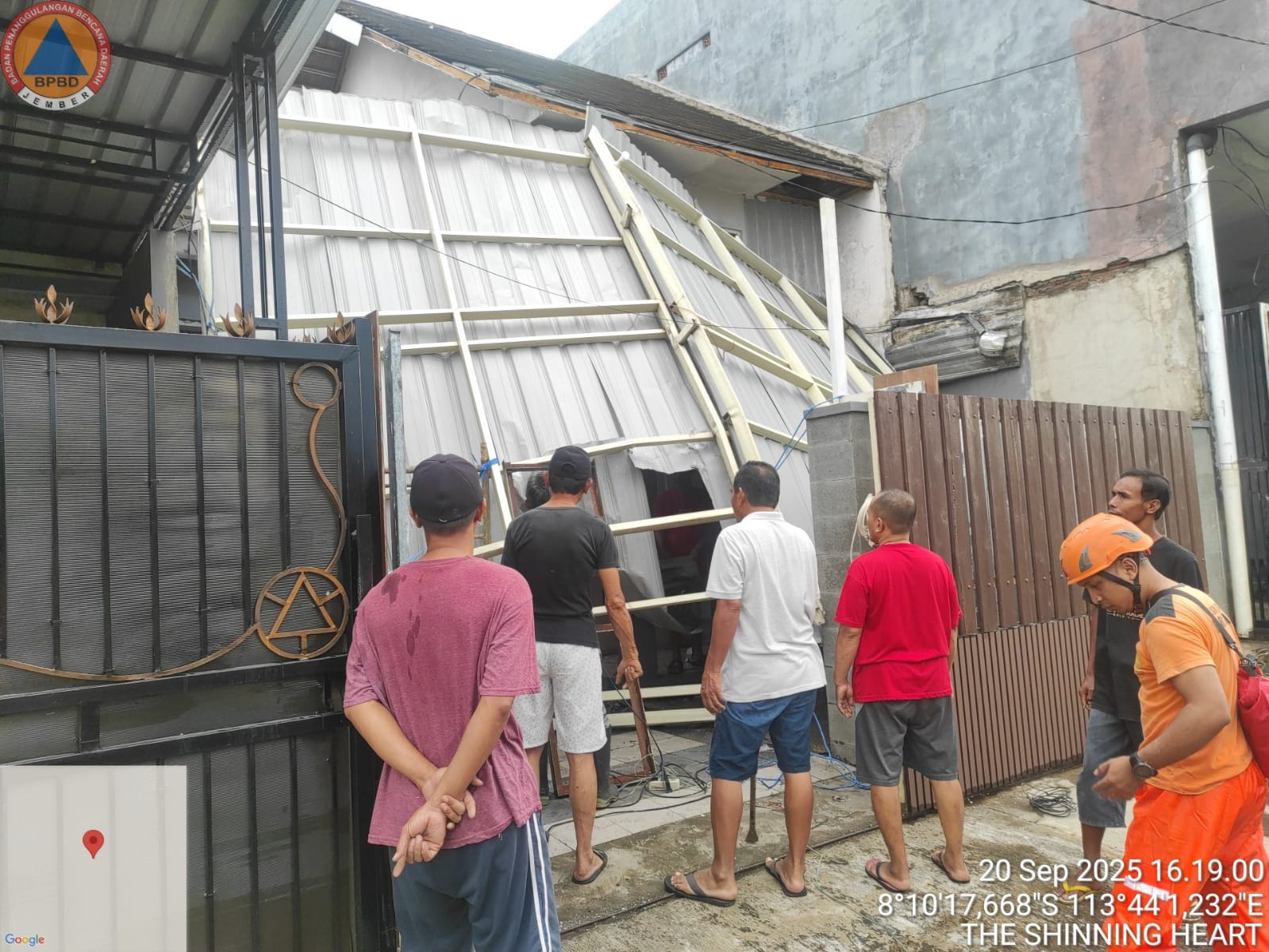 Angin Kencang Terjang Jember. Ini Daftar Lokasi Pohon Tumbang, Rumah dan Tempat Usaha yang Rusak